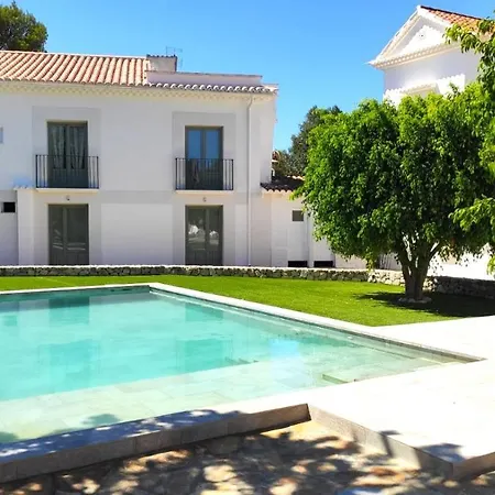 Residencia Alma בית הארחה 2*