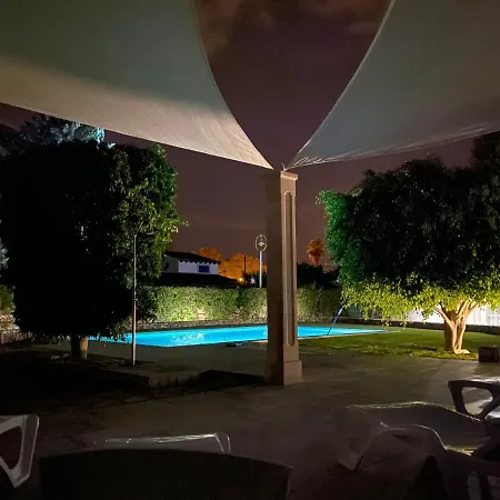 Residencia Alma בית הארחה
